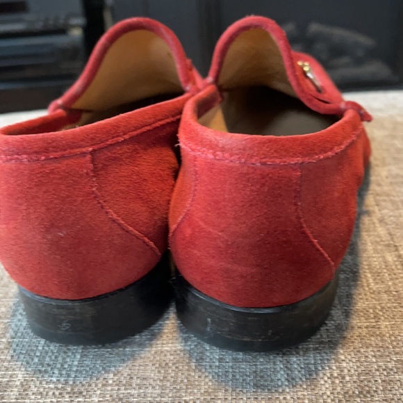 Gucci Red Suede Loafers with Metallic Accents - Picture 6 of 11